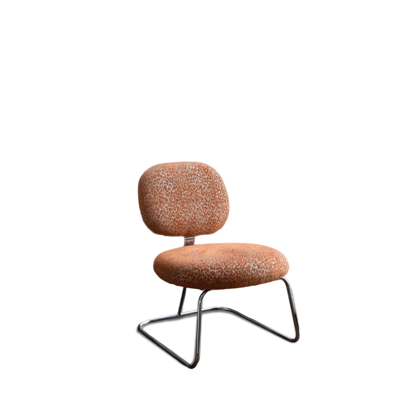 Artifort Vega fauteuil – refurbished opnieuw gestoffeerd