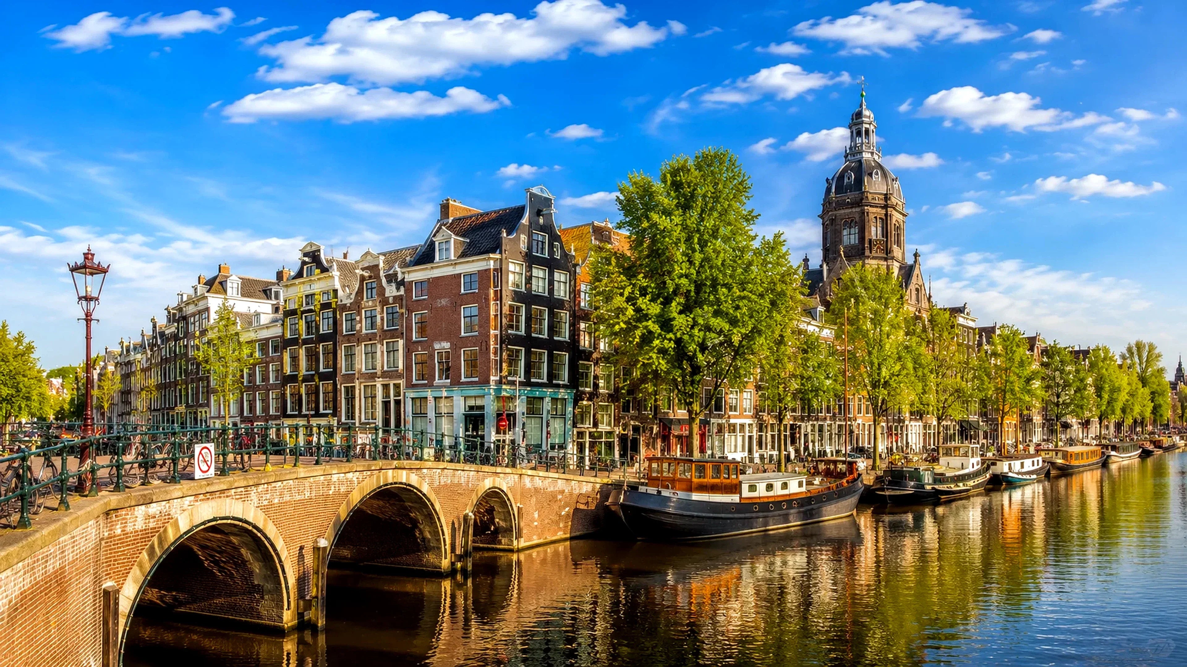 Meubels herstofferen in Amsterdam