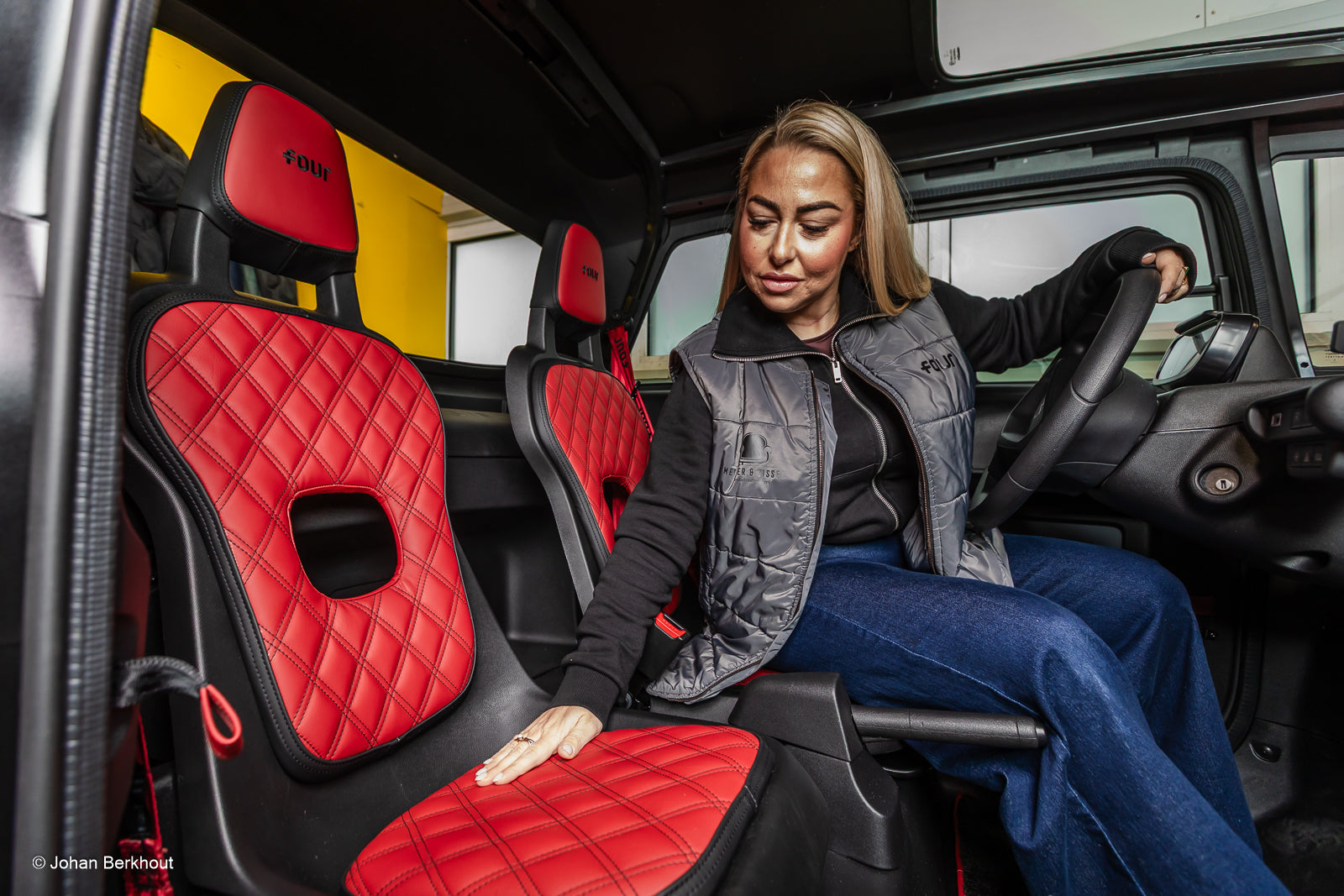 Video laden: city car stoelen stofferen